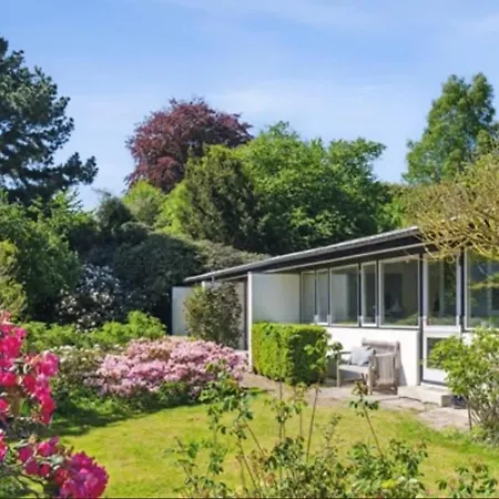 Spacious With Beautiful Garden And Terrace فيلة
