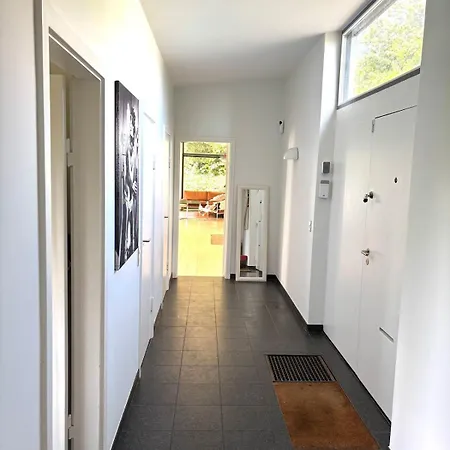 Spacious With Beautiful Garden And Terrace * Rungsted