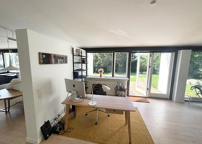 Spacious With Beautiful Garden And Terrace Villa Rungsted